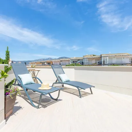 M A R I V E N T With Bathroom And Terrace 50 M2 Roses