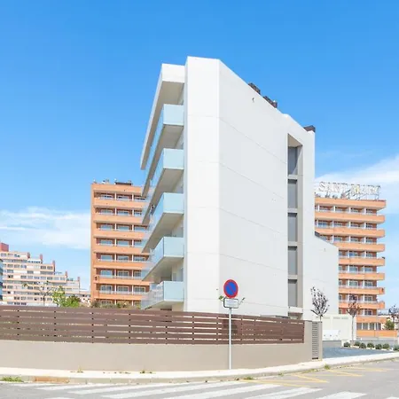 M A R I V E N T With Bathroom And Terrace 50 M2 Apartment Roses