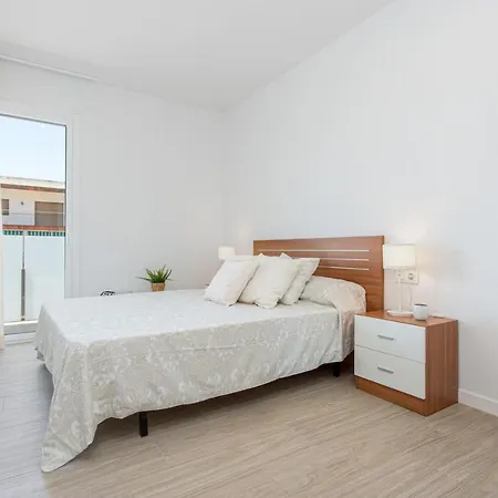 M A R I V E N T With Bathroom And Terrace 50 M2 *