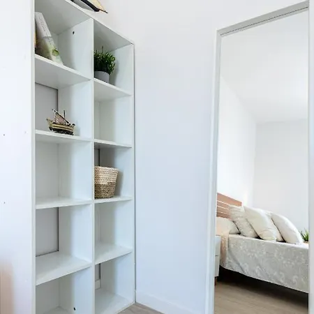 M A R I V E N T With Bathroom And Terrace 50 M2 *