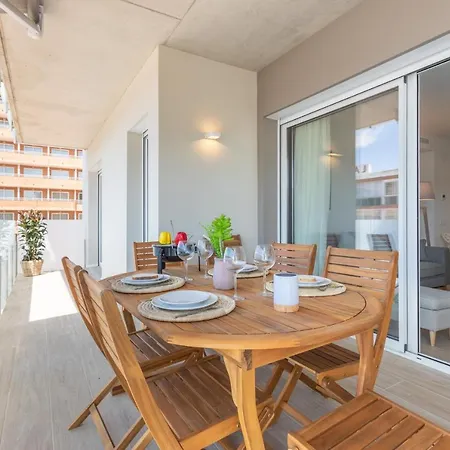 M A R I V E N T With Bathroom And Terrace 50 M2